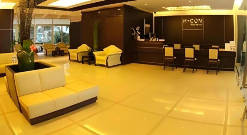 R-Con Residence Pattaya Esterno foto